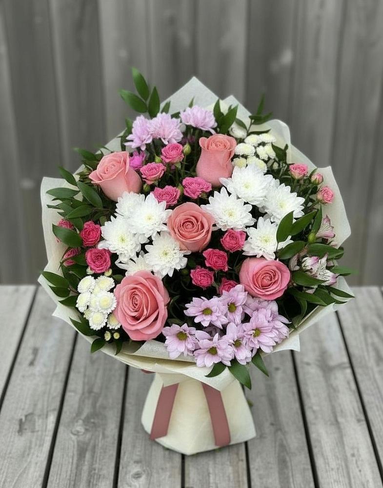 Букет цветов из: Альстромерии, Гвоздики, Розы и Хризантемы в Глебовский