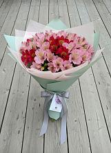Букет цветов из:  Альстромерии в Глебовский