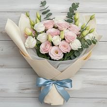 Букет цветов из:  Лизиантусы в Глебовский