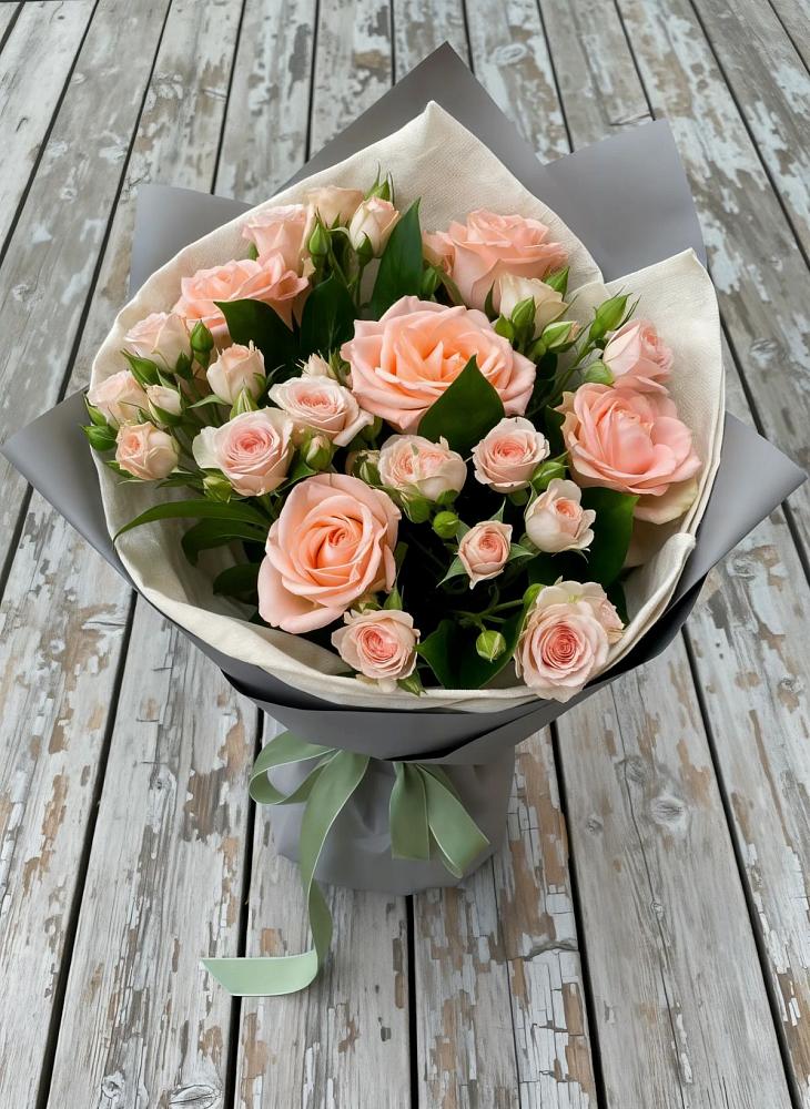 Букет цветов из: Розы в Глебовский