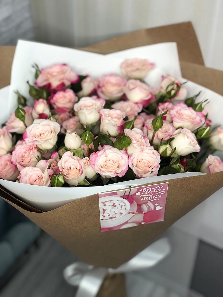 Букет цветов из: Розы в Глебовский