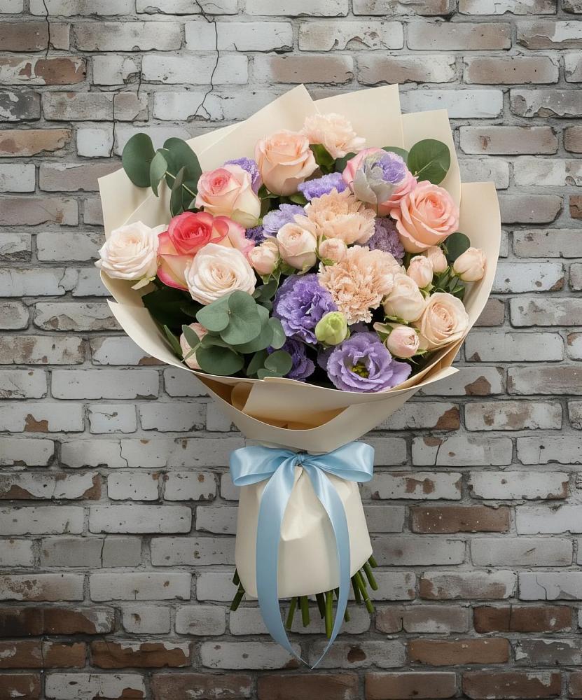 Букет цветов из: Розы, Лизиантусы и Гвоздики в Глебовский