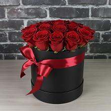 Цветочная композиция из Розы в шляпной коробке в Глебовский