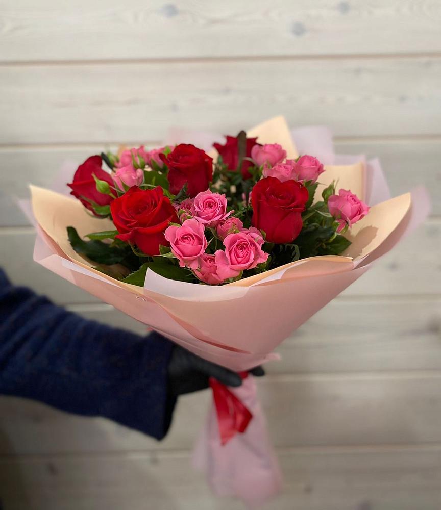 Букет цветов из: Розы в Глебовский