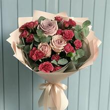 Букет цветов из:  Гвоздики и Розы в Глебовский