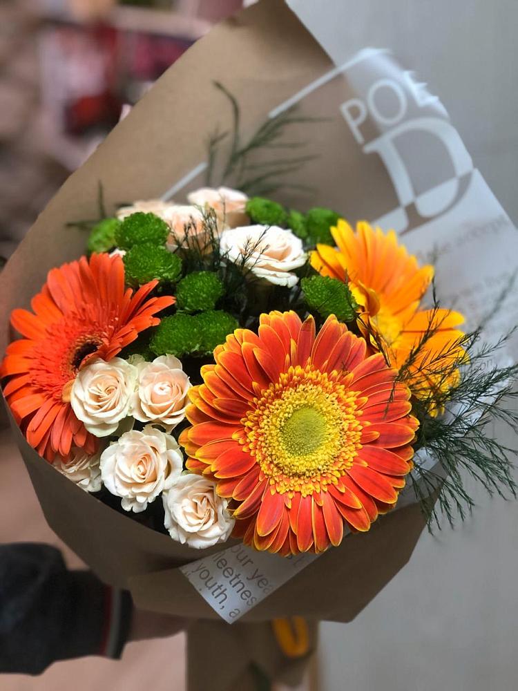 Букет цветов из: Герберы, Хризантемы и Розы в Глебовский