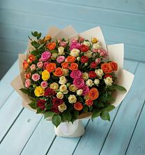 Букет Микс из разноцветных кустовых роз в Глебовский